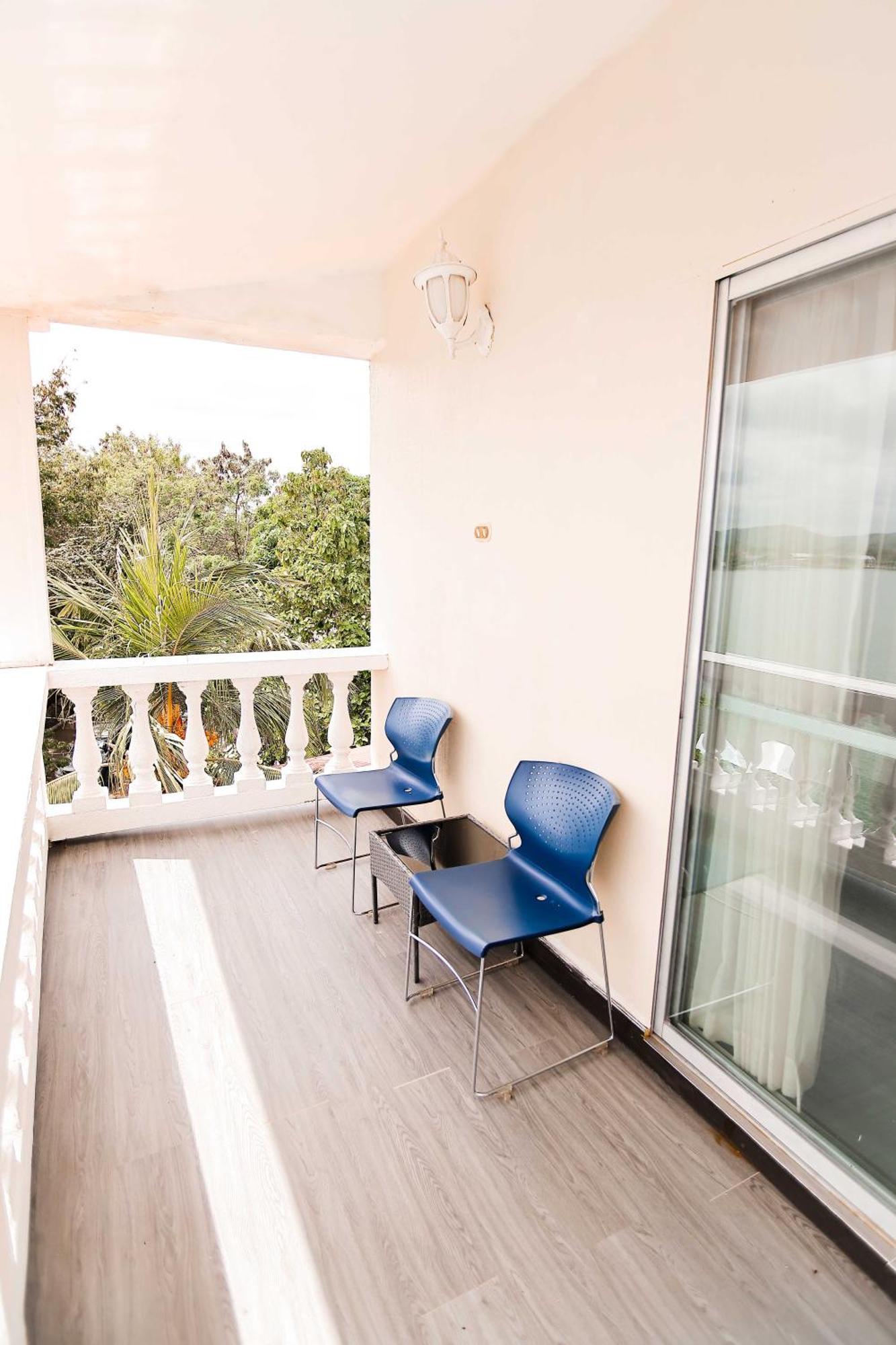 Hotel Villa Del Lago Флорес Екстер'єр фото