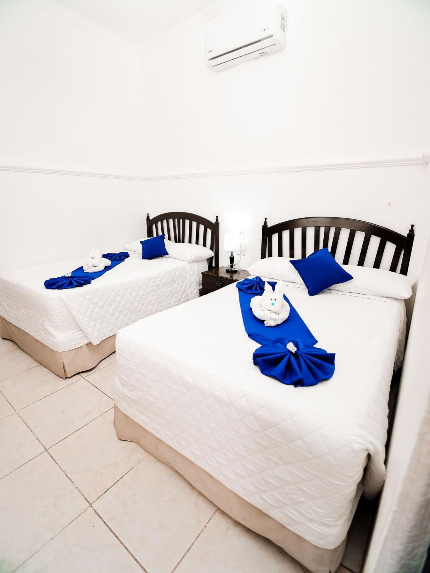 Hotel Villa Del Lago Флорес Екстер'єр фото