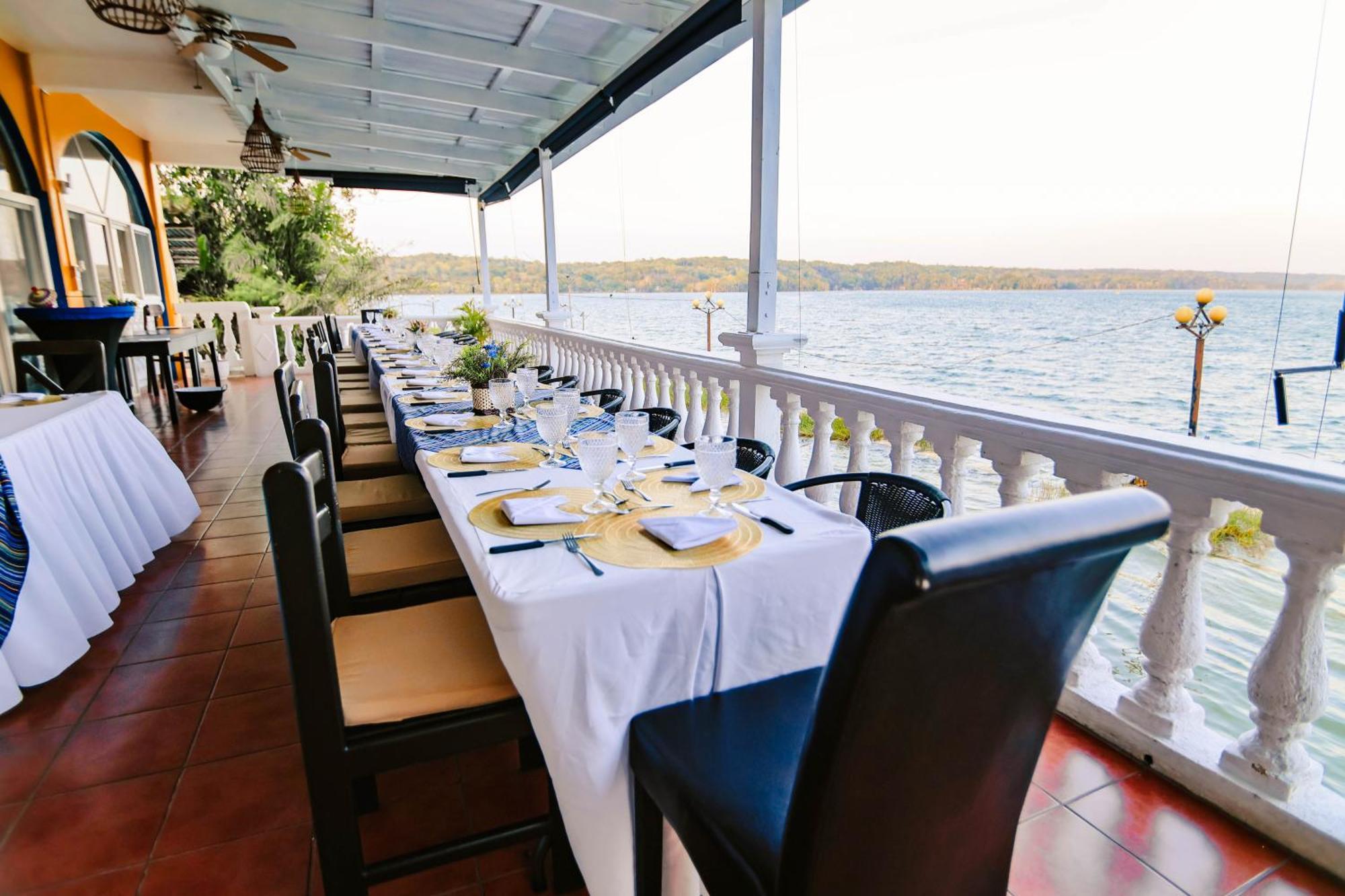 Hotel Villa Del Lago Флорес Екстер'єр фото